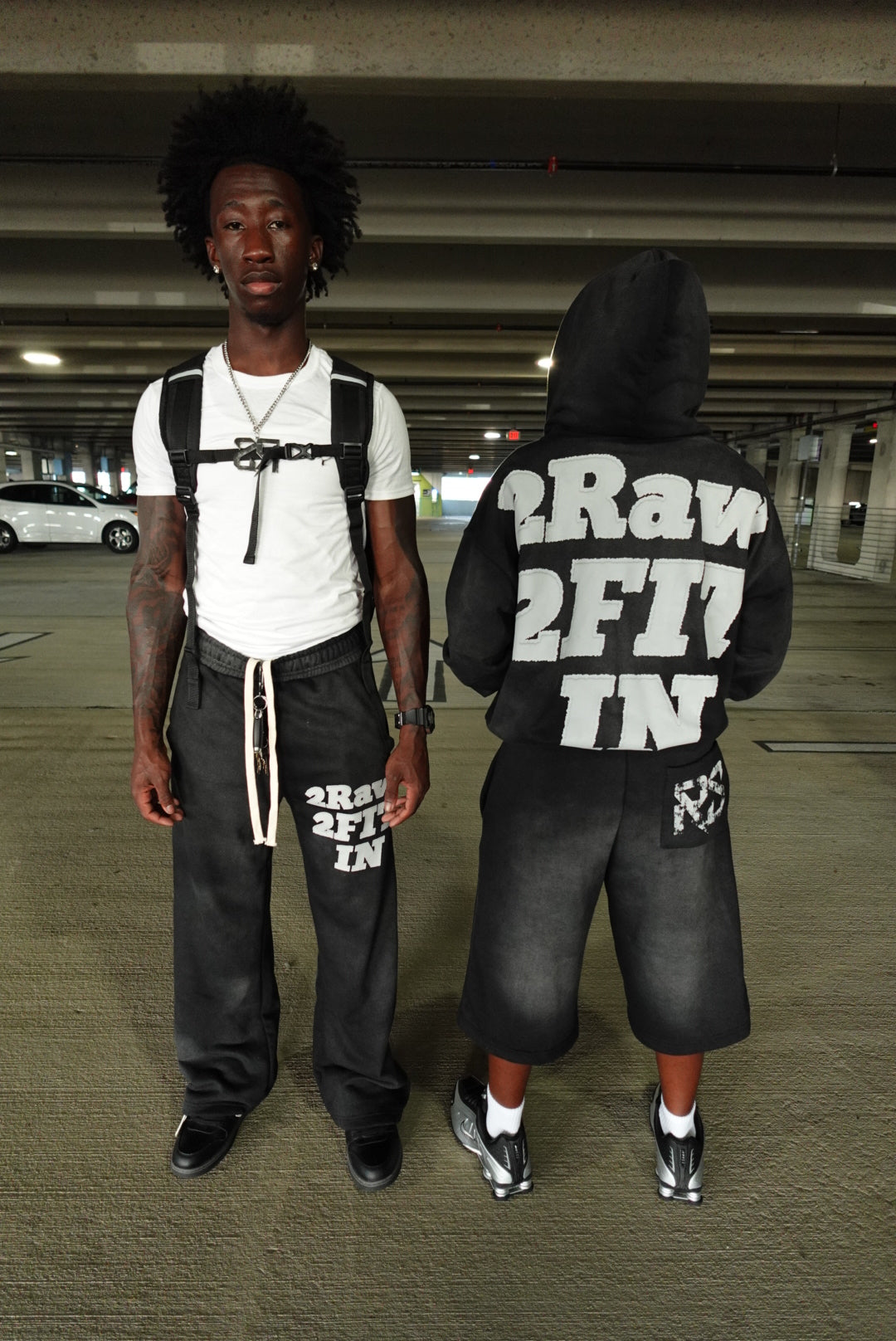 2Raw2Fit In sweatpants