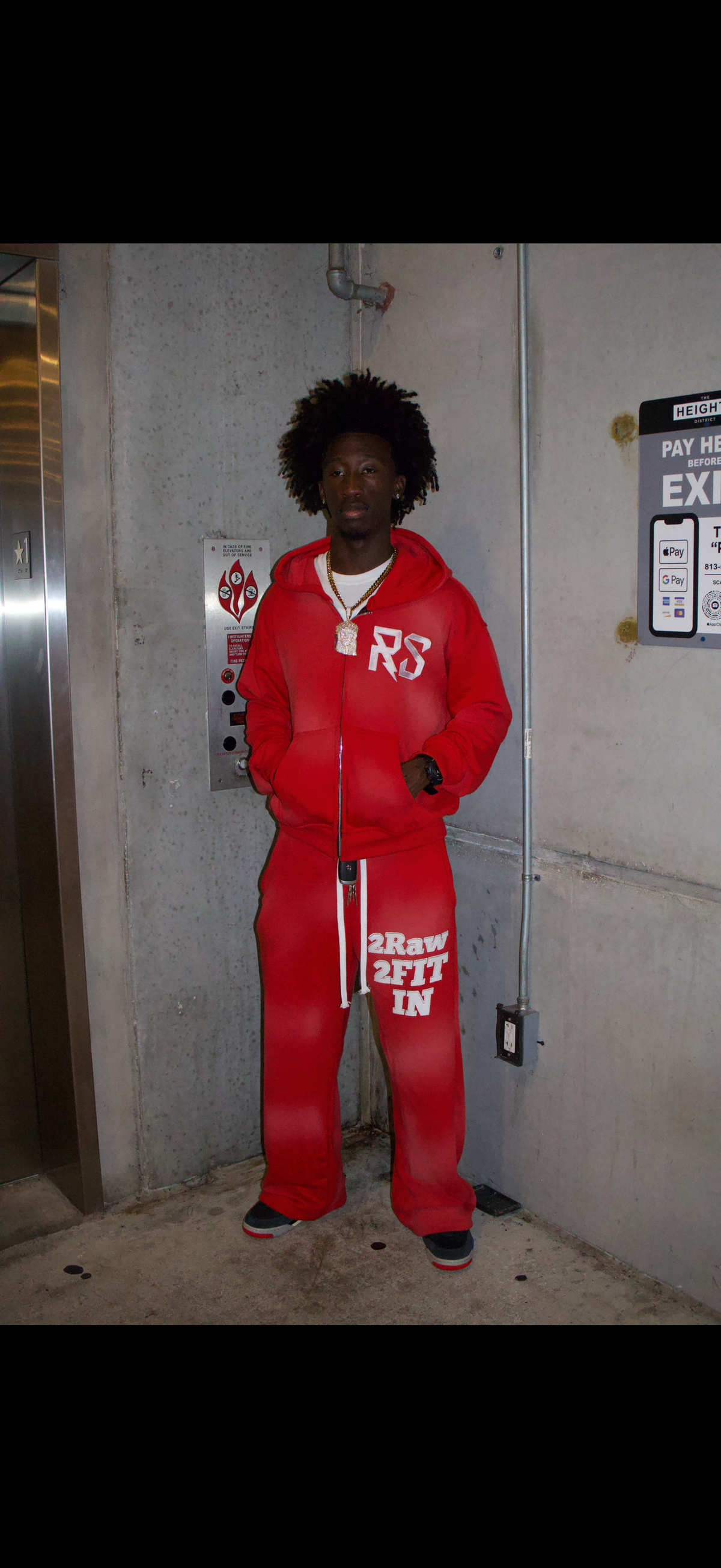 Red 2Raw 2Fit in pants